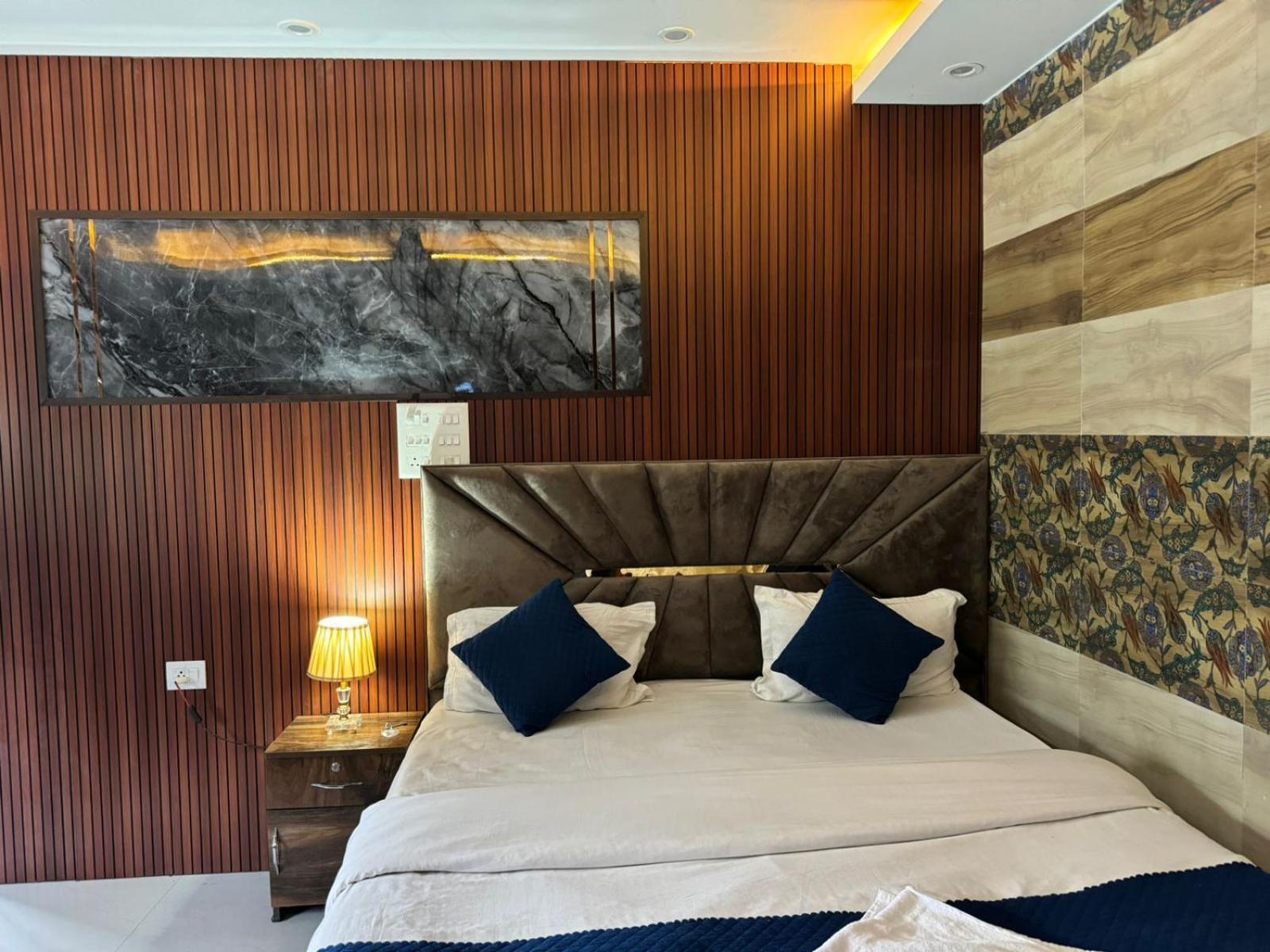 Hotel Dev Ganga Rishīkesh المظهر الخارجي الصورة
