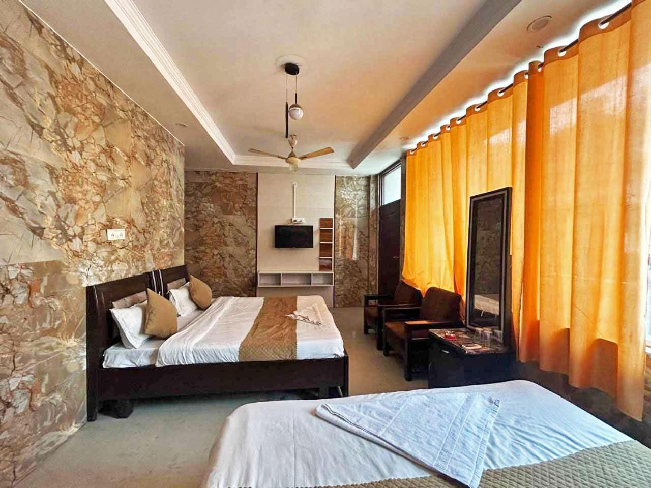 Hotel Dev Ganga Rishīkesh المظهر الخارجي الصورة