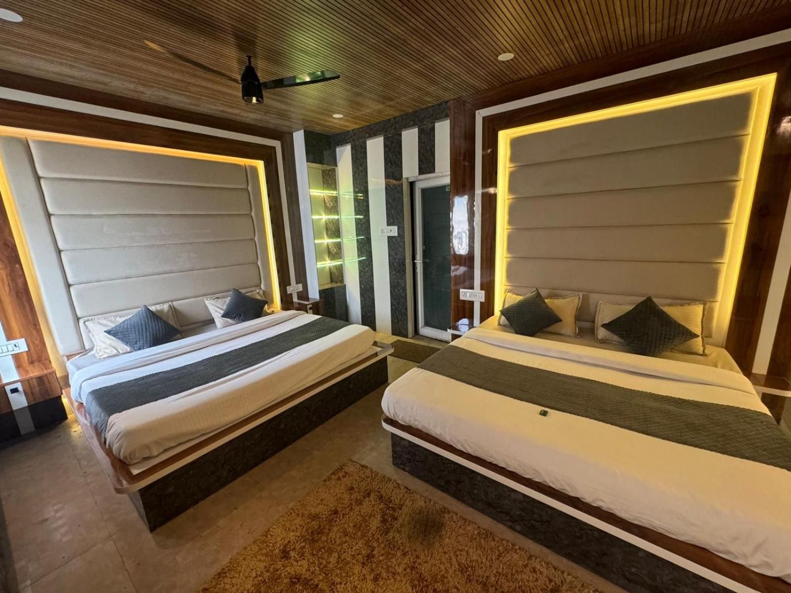 Hotel Dev Ganga Rishīkesh المظهر الخارجي الصورة