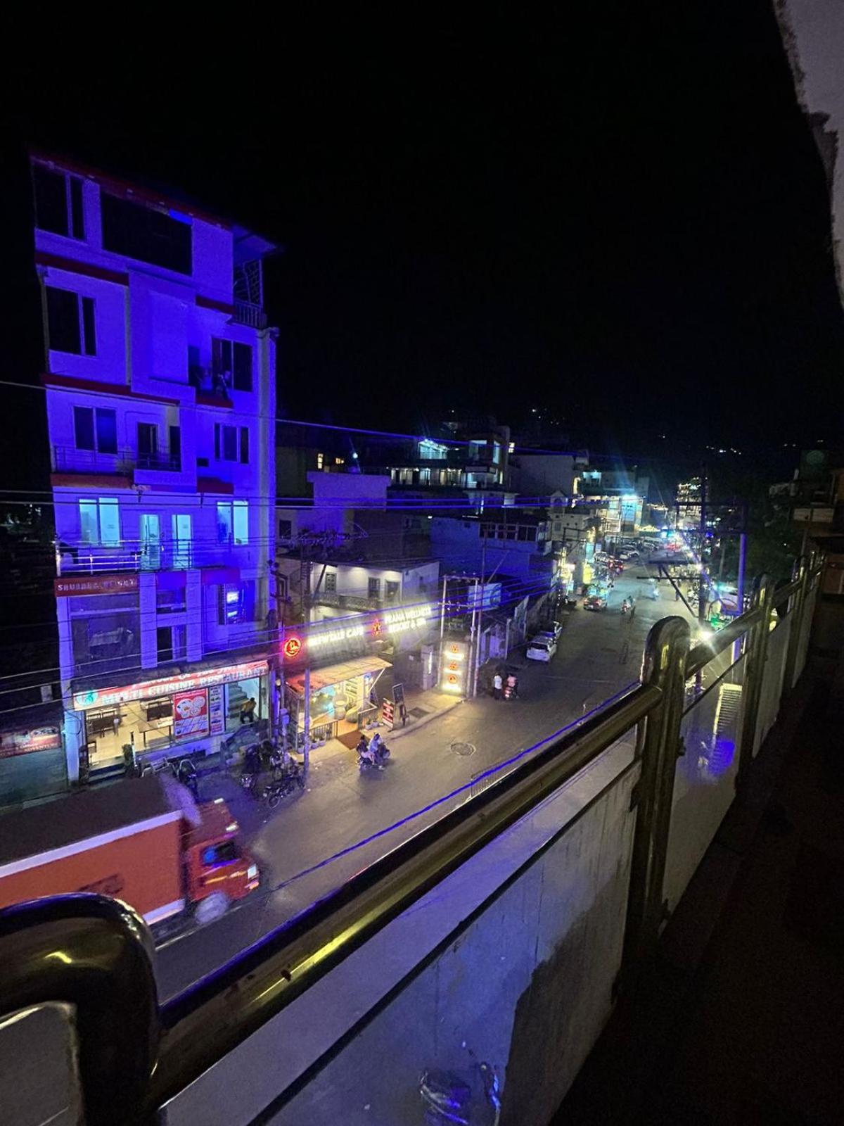 Hotel Dev Ganga Rishīkesh المظهر الخارجي الصورة
