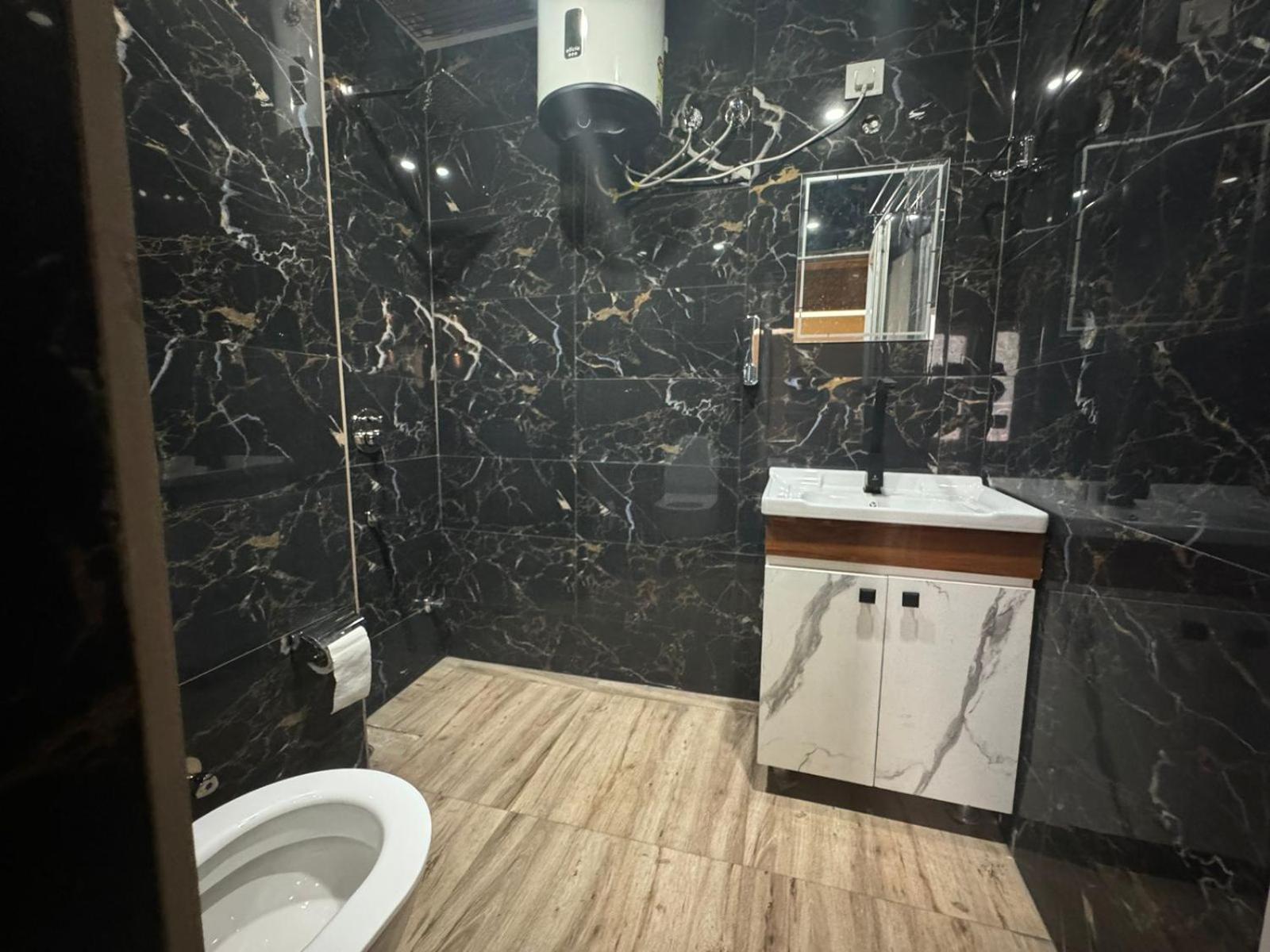 Hotel Dev Ganga Rishīkesh المظهر الخارجي الصورة